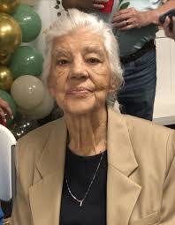 Patricia Lehew's Instagram, Twitter & Facebook