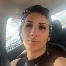 Christine Nieves's Instagram, Twitter & Facebook