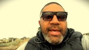 Brett Sparks's Instagram, Twitter & Facebook