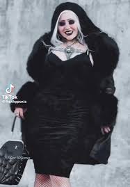 @hexhypoxia in our Willow Jacket. Only 2 left 🦇🦇 #goth #alternative  #winter