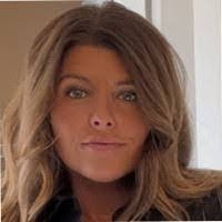 Katherine Shifflett's Instagram, Twitter & Facebook