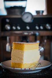 Kase Sahne Torte Das Perfekte Rezept Mann Backt In 2020 Kase Sahne Torte Kuchen Und Torten Torten
