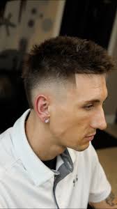 What’s the difference between a burst fade and a mullet?? #reelschallenge  #reelsfypシ #viralreelsfacebook #hairtransformation #hairstyles #barber  #barbershop #brownieblends #yorkpahairstylist ...