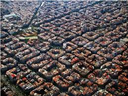 The blocks went up to much more than the planned heights, and in practice all the blocks have been enclosed. Barcelona City Plan Barcelona Barcelona City City Layout