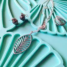 Pandora Tropical Inspired Palm Leaf Set Pandora Necklace Pandora Jewelry Pandora Bracelets