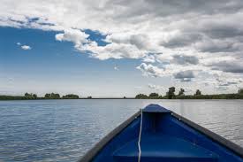 Pretul sejurului in delta dunarii include cazare, pensiune completa. Excursii Si Plimbari In Delta Dunarii Vacante Pe Hotelurile Plutitoare Anda