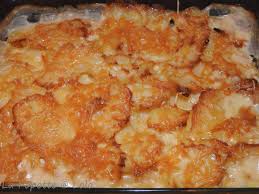 Le gratin dauphinois ou pommes de terre à la dauphinoise est un plat gratiné traditionnel de la cuisine française, d'origine dauphinoise, à base de pommes de terre et de lait. Peut On Cuire Un Gratin Dauphinois A L Avance