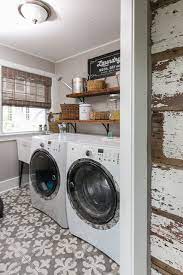 See more ideas about laundry room, farmhouse laundry room, laundry room design. Farmhouse Laundry Room Landhausstil Hauswirtschaftsraum Kansas City