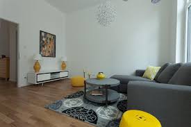 Aber manchmal ist es eine. Wohnzimmer Gelb Und Dunkel Blau Wohnzimmer C Miracle