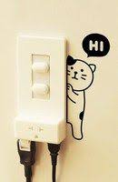 Oformlenie Rozetok I Vyklyuchatelej Eto Stanovitsya Vozmozhnym Blagodarya Vinilovym Naklejkam Http Www Designstic Diy Wall Painting Wall Painting Decor Cat Wall