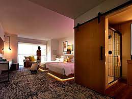 Maybe you would like to learn more about one of these? 20 Amazing Luxury Hotel Suites In Atlanta