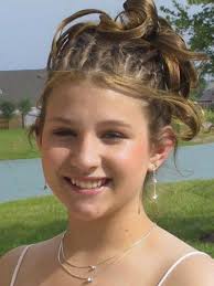 Braids look best on oval, round, and heart face shapes and are complimented well with a bun. 29 Prom Hairstyles For Shoulder Length Hair Images Expositoryessaywriting Com