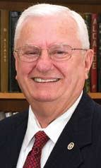 Annual Gala Honors Distinguished Alumni & Outstanding Young Alumnus