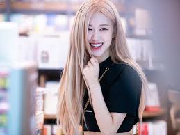 From ashy purple to platinum and now. Why Blackpink S Singer Rose Does Not Have A Boyfriend Yaay K Pop