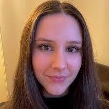 Eloise Herrera's Instagram, Twitter & Facebook