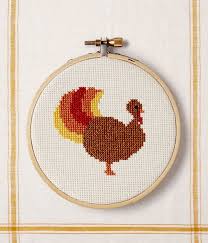 This counted cross stitch pattern was created from the beautiful artwork of chuck pinson. Country Living S Free Cross Stitch Patterns Cross Stitch Patterns Cross Stitch Patterns Free Fall Cross Stitch