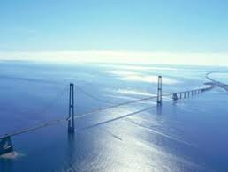 Dies ist vor allem für reisende mit ziel malmö, ystad und ganz südostschweden (österlen, blekinge, öland) die beste route. Brucke Uber Den Grossen Belt Easygo