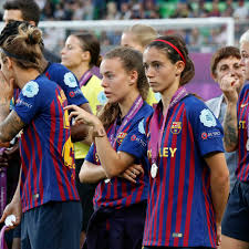 In the united states, paramount plus, a cbs digital pay service that carries most of the champions league men's competition, will carry the match, starting at 3 p.m. Barcelona Femeni Beaten By Lyon In Women S Champions League Final Barca Blaugranes