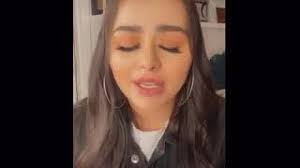عايدت الفنانة المصرية هنادي مهنا والدتها بصورة قديمة جمعتهما في صفحتها الخاصة على موقع التواصل الإجتماعي، وظهرت فيها هنادي بسن صغير وهي تقبل والدتها بطريقة عفوية فيها الكثير من الحب، ولاحظ متابعي هنادي الشبه الكبير. Mp3 ØªØ­ÙÙÙ ÙÙØ§Ø¯Ù ÙÙÙØ§ ØªØºÙÙ Ø§ÙØ¬ÙÙØ²Ù Ø£ØºÙÙØ© ØªØ­ÙÙÙ ÙÙØ³ÙÙÙ