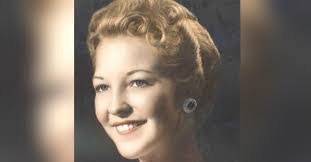 Ann Ehlers's Instagram, Twitter & Facebook