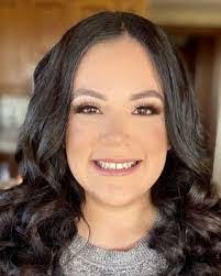 Shanna Gonzales's Instagram, Twitter & Facebook