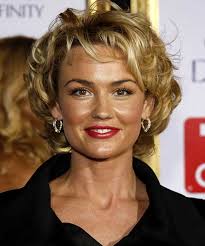 Hairstyles for older women with curly hair also do great with bangs. 15 Popular Short Curly Hairstyles For Round Faces