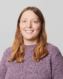 Stefanie York's Instagram, Twitter & Facebook