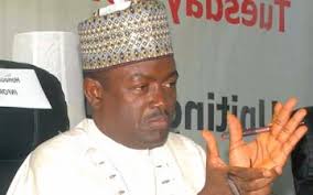 At Lafia Rally, Labaran Maku Under Attack For Dumping PDP For APGA