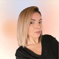 Annette Pacheco's Instagram, Twitter & Facebook