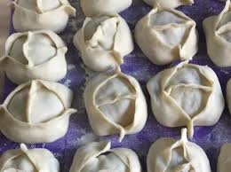 Russische Teigtaschen Manti Rezept Teigtaschen Lebensmittel Essen Russische Teigtaschen