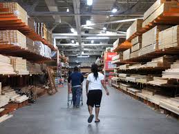 Home Depot Cuts Outlook as Home Improvements Slow Down