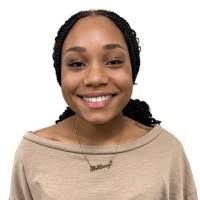 Luanne Wallace's Instagram, Twitter & Facebook