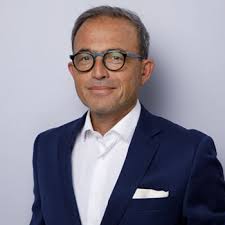 Exclusive-Uber-backed electric bike startup Lime hires banks for US IPO,  sources say By Reuters