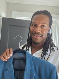 Always pass along the blessing. It's no secret that I love suits, it's  definitely one of my things. I have a ton of them (too many if you ask the  wife 😂 ),