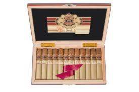 PDR Abe Flores Serie Privada Rosado Robusto