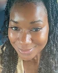 Laurel Magee's Instagram, Twitter & Facebook