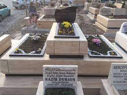İstanbul mezar yapımı fiyatlarında tüm mezar modellerine 12 taksit. Lale Mermer Ankara Mezar Yapimi Uygun Fiyatli Mezarlar