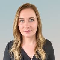 Alyssa Lawrence's Instagram, Twitter & Facebook