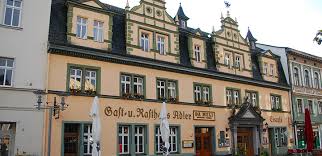 Es sind insgesamt knapp 100 filialen der deutschen bank, die von den geplanten filialschließungen betroffen sind. Startseite Hotel Adler Rudolstadt