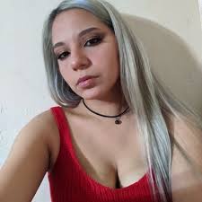 Sabrina Chávez (@Sabrina_LaWitch)