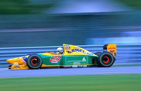 The world drivers' championship, which became the fia formula one world championship in 1981, has been one of the premier forms of racing around the world since its inaugural season in 1950. F1 Los Frenos Al Rojo Vivo En La Benetton De Riccardo Patrese Durante El Gran Premio De Canada En 1993 Formula 1 Car Classic Race Cars Racing