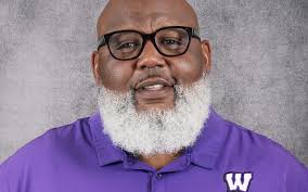 James Mccray's Instagram, Twitter & Facebook