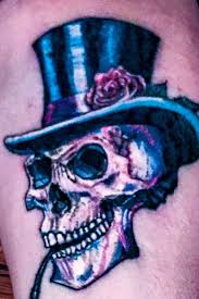Skull in top hat tattoo art ringer t. Tattoo Uploaded By Pete Tattoo Skull Tophat 1125789 Tattoodo