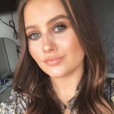 eva parry (@evaparry6)