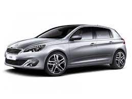 Незакамуфлированный образец peugeot 308 нового поколения удалось сфотографировать в тот момент, когда с автомобиля снимали чехол и грузили на трейлер: Peugeot 308 Price In Uae New Peugeot 308 Photos And Specs Yallamotor