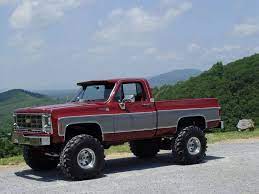 Pin By Jimmy Hubbard On 73 87 Chevy Trucks Lifted Chevy Trucks Gm Trucks Chevy Trucks