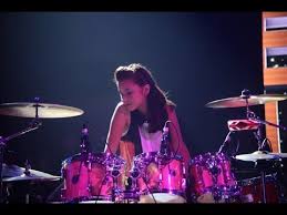 Fueron 10 los participantes que iniciaron su. Javiera Farias Se Lucio En La Bateria Y Salio Tercera Talento Chileno 2013 Youtube