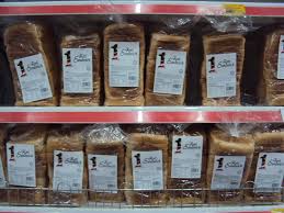 Lantai premis itu juga didapati basah serta kotor dengan sisa makanan selain dinding tempat penyediaan makanan berdaki hitam. Meles Also Tolak Gardenia Bread