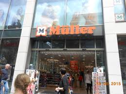 Müller bietet dir eine große auswahl an produkten aus parfümerie, drogerie, spielzeug, multimedia, bücher, haushaltselektro, strümpfe und handarbeit und viel mehr. Muller Ltd Co Kg 68161 Mannheim Quadrate Offnungszeiten Adresse Telefon