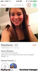 26 Naughty About Me Tinder Humor Jpg 450 829 Tinder Humor Funny Dating Profiles Funny Photos